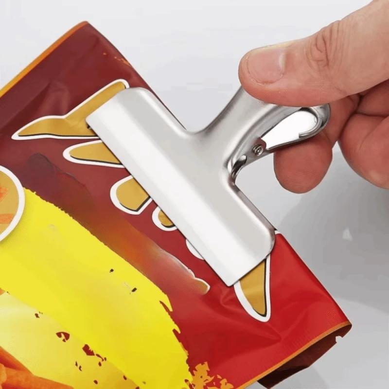 Clip Multifunzione Vintage in  - Supply Of Office Stationery recensione e prezzo