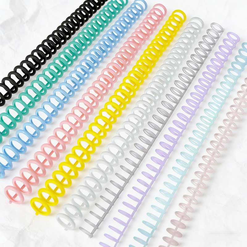 Raccoglitori ad anelli A4 in p - Binding Comb Plastic recensione e prezzo